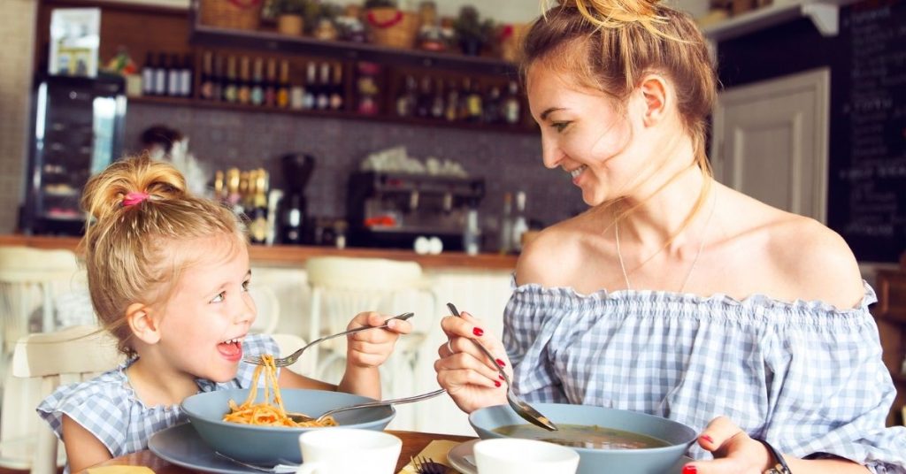 eating with kids in Gozo