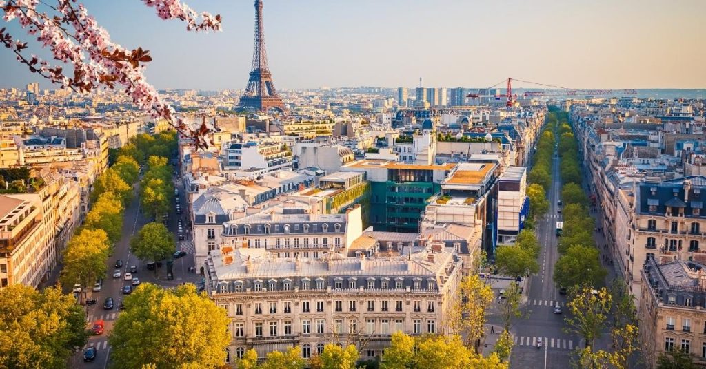 Hotels and areas in Paris