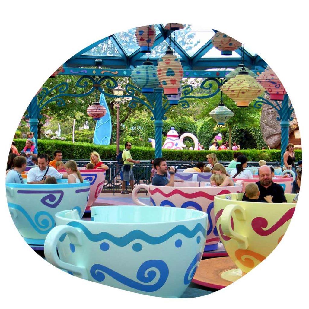 tea cup ride in Disneyland