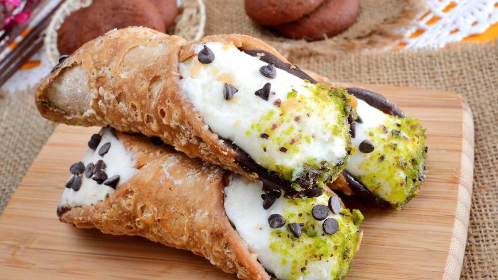 Cannoli at Fanaberia Cafe Gelateria