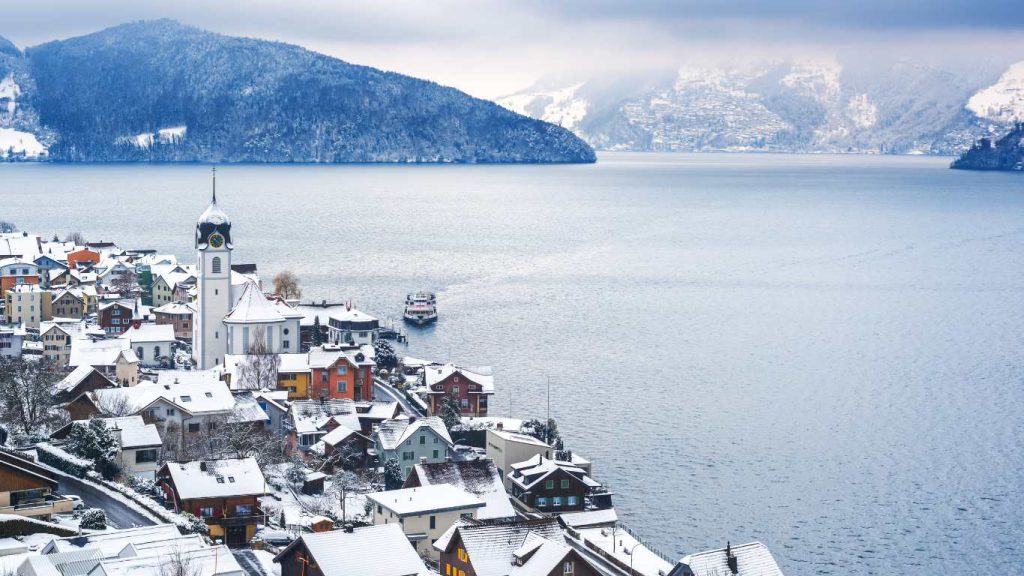 Lucerne in Winter - Kid friendly European city