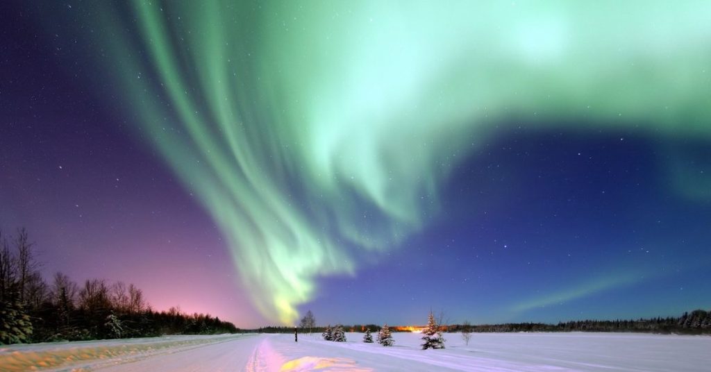 5 European Places to See The Northern Lights With Kids Web Banner