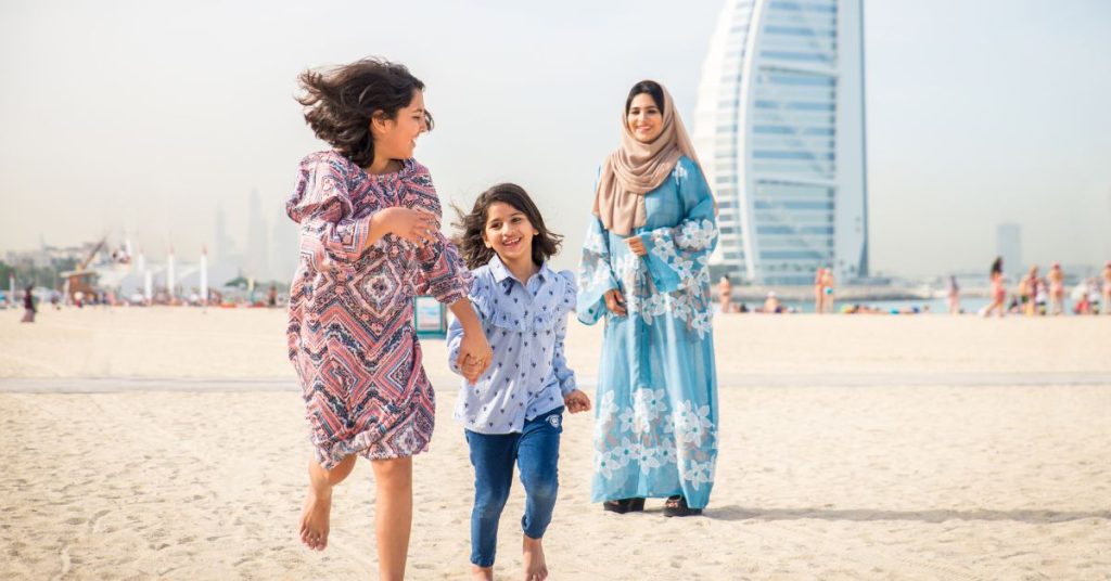 Why visit Dubai with kids Web Banner