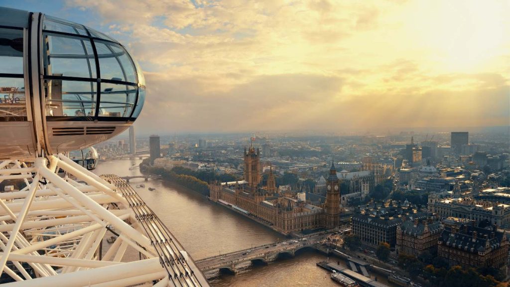 mid term holiday in London - The London Eye