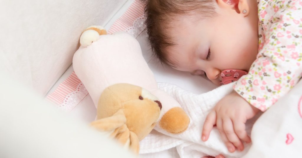 The best travel cribs and beds for toddlers and babies web banner